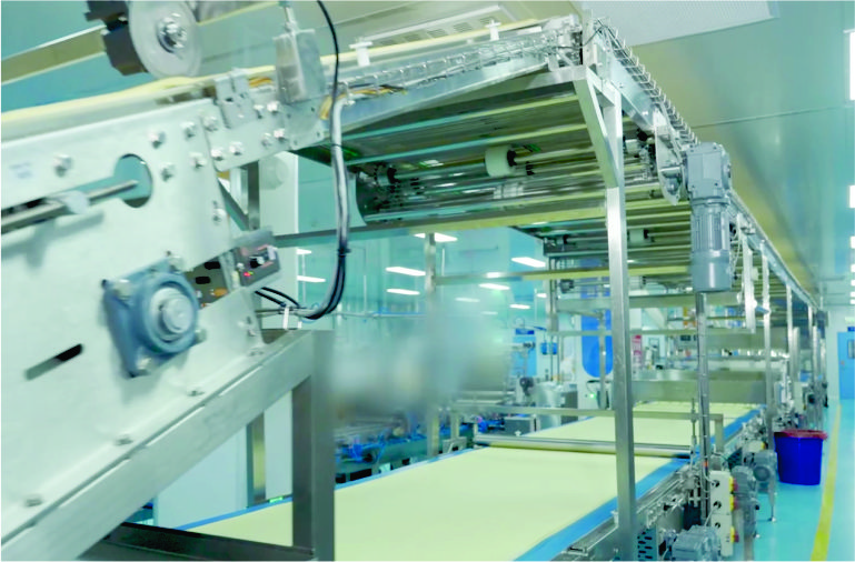 斥资1.5亿打造UHT超级工厂UHT与冷冻奶油两条自动化生产线